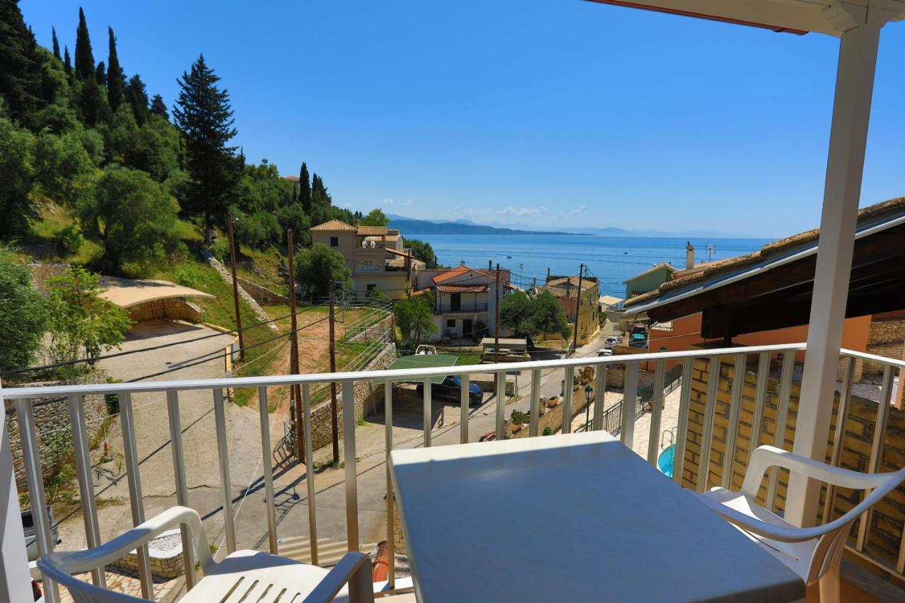 Alexandra Apartment Nisaki  Exteriér fotografie